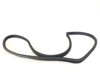 Уплотнитель проема двери задний правый Mercedes-Benz E200 2015