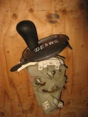 Рычаг переключения кпп Mazda Demio 2008