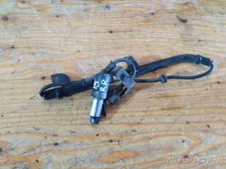 Запчасть датчик abs задний правый Nissan Pulsar 1997