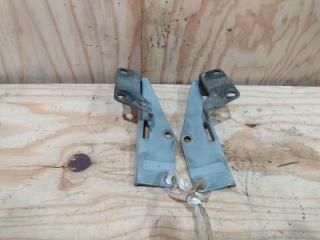 Запчасть петля капота Nissan Pulsar 1997