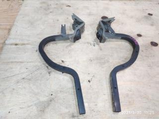 Петля крышки багажника Toyota Carina 1993