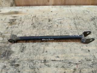 Запчасть рычаг подвески задний Nissan Rnessa 1998