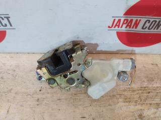 Замок дверной передний правый Nissan Bluebird Sylphy 2002