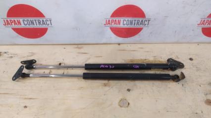 Амортизатор багажника Toyota Harrier 2004