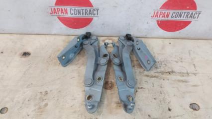 Петля крышки багажника Nissan Primera 2002