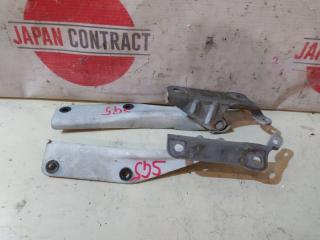 Петля капота Subaru Forester 2003