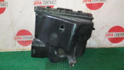 Запчасть корпус воздушного фильтра Nissan Elgrand 2009