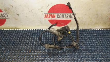 Запчасть датчик abs задний правый Nissan Bluebird Sylphy 2001