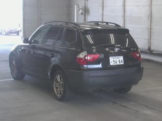 Петля капота BMW X3 E83 M54 B25 Петля капота BMW X3 E83 M54 B25