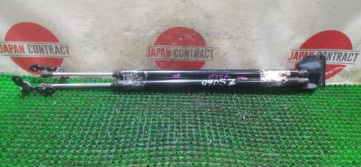 Амортизатор багажника Toyota Harrier 2014