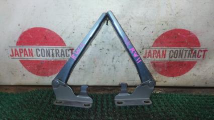 Петля капота Nissan Avenir 2005