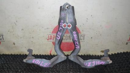 Петля капота Toyota Land Cruiser 1998