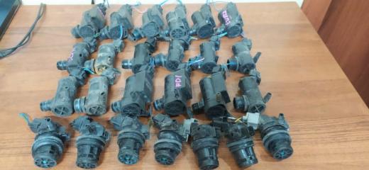 Мотор бачка омывателя Toyota Б/У Мотор бачка омывателя Toyota