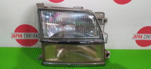Запчасть фара правая Nissan Elgrand 1997