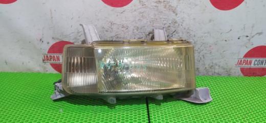 Фара правая Toyota BB 2003