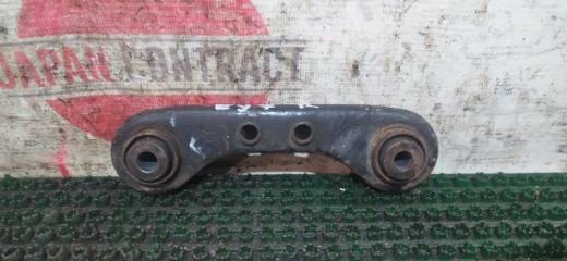 Запчасть рычаг подвески задний Honda Partner 1996
