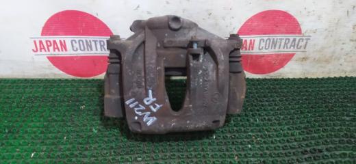 Суппорт передний правый Mercedes Benz E-Class 2004