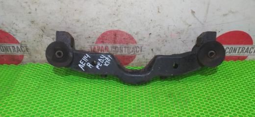 Запчасть подушка редуктора задняя Toyota Sprinter Carib 1999