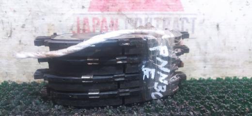 Колодки тормозные передние Nissan Rnessa 1999