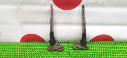 Петля капота Honda Logo 2000