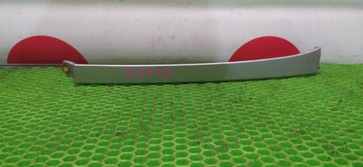 Фото запчасти планка под фару левая Toyota Hilux Surf 2003 Б/У запчасть Запчасть планка под фару левая Toyota Hilux Surf 2003