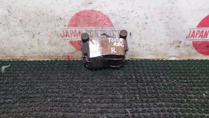 Фото запчасти колодки тормозные задние Volkswagen Touareg 2004 Б/У запчасть Запчасть колодки тормозные задние Volkswagen Touareg 2004