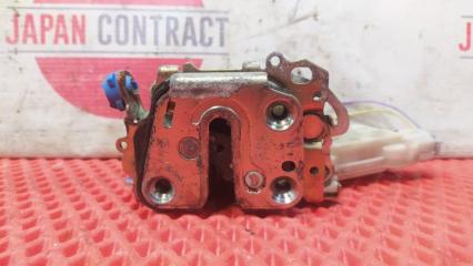 Замок дверной передний правый Nissan Bluebird Sylphy 2001