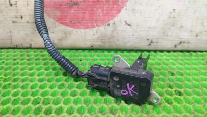 Датчик расхода воздуха Toyota Corolla Fielder 2008 Б/У Датчик расхода воздуха Toyota Corolla Fielder 2008