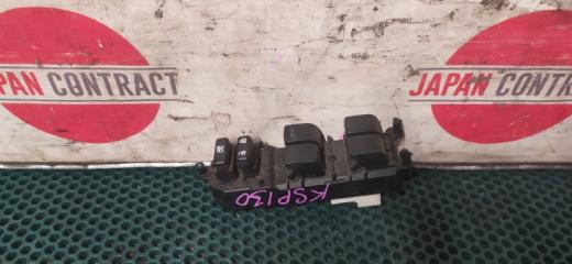 Блок управления стеклоподъемниками Toyota Vitz 2013