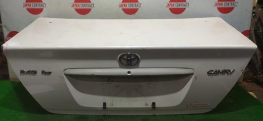 Запчасть крышка багажника Toyota Camry 2004