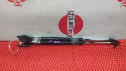 Амортизатор багажника Toyota Harrier 2000