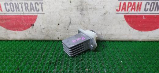 Реостат печки Nissan Avenir 2000 Б/У Реостат печки Nissan Avenir 2000