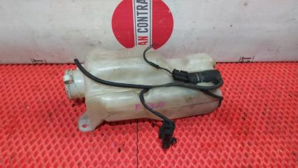 Бачок омывателя Mitsubishi Diamante 1995