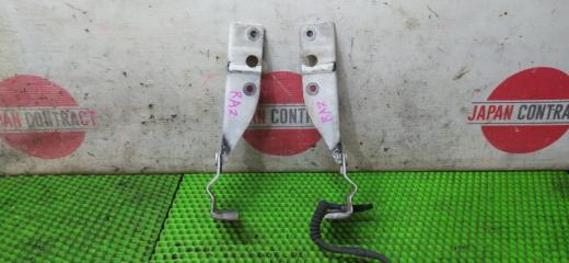 Запчасть петля капота Honda Odyssey 2001