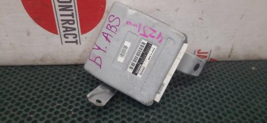 Блок управления abs. Toyota Land Cruiser 2002