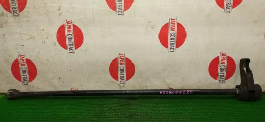 Торсион правый Toyota Land Cruiser 2002 Б/У Торсион правый Toyota Land Cruiser 2002