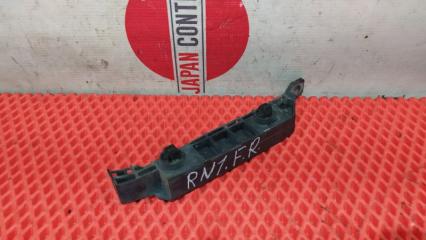 Фото запчасти клипса бампера передняя правая Honda Stream 2003 Б/У запчасть Запчасть клипса бампера передняя правая Honda Stream 2003