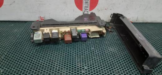Блок реле и предохранителей Vista 1995 SV41 3S-FE