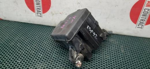 Запчасть блок реле и предохранителей Toyota Belta 2007