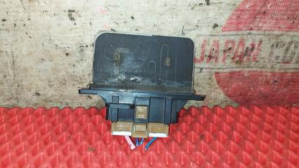 Реостат печки Nissan Bluebird 1999 Б/У Реостат печки Nissan Bluebird 1999