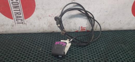 Трос капота Toyota BB 2006 Б/У Трос капота Toyota BB 2006