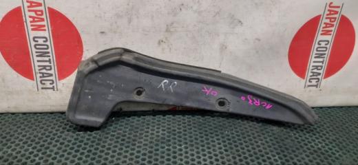 Подкрылок задний правый Toyota Estima 2004