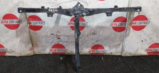 Рамка радиатора Toyota Wish 2009