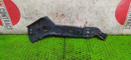 Клипса бампера передняя левая Toyota Platz 2004 Б/У Клипса бампера передняя левая Toyota Platz 2004