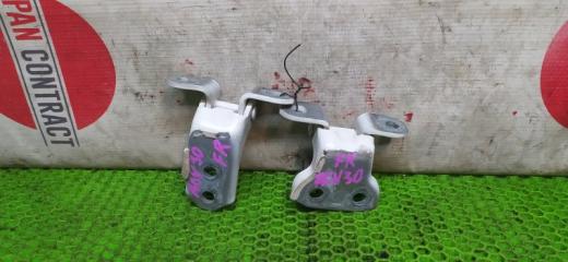 Петля двери передняя правая Toyota Camry 2004 Б/У Петля двери передняя правая Toyota Camry 2004