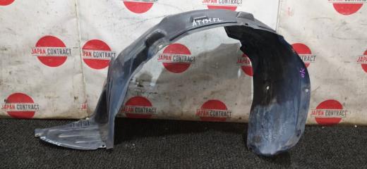 Подкрылок передний левый Toyota Carina 1995