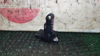 Датчик расхода воздуха Toyota IST 2004 Б/У Датчик расхода воздуха Toyota IST 2004