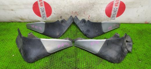 Брызговик Toyota Carina 1995