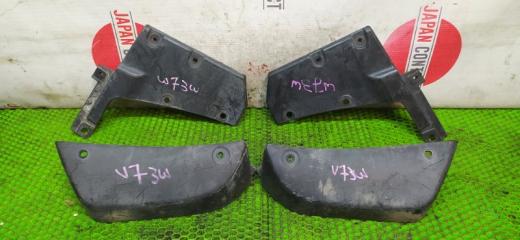 Брызговик Mitsubishi Pajero 2003