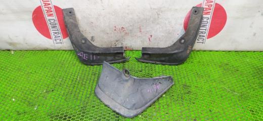 Брызговик Toyota Sprinter 1998